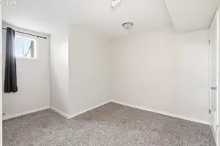 6660 Shasta Way, Klamath Falls, OR 97603 - Photo 32