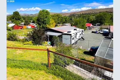 858 E Main St, John Day, OR 97845 - Photo 32