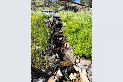 858 E Main St, John Day, OR 97845 - Photo 36