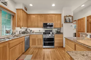 5655 Tamarack Ln, Central Point, OR 97502 - Photo 14