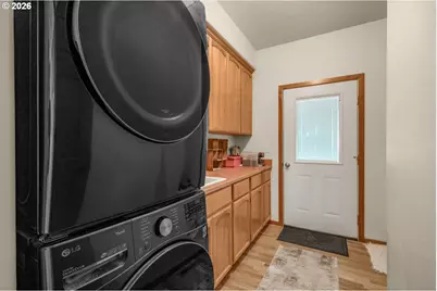 5655 Tamarack Ln, Central Point, OR 97502 - Photo 22