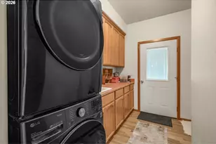 5655 Tamarack Ln, Central Point, OR 97502 - Photo 22