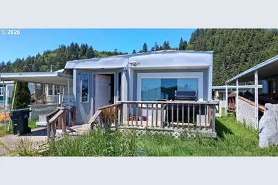 1413 Hawthorne Ave, Reedsport, OR 97467 - Photo 6