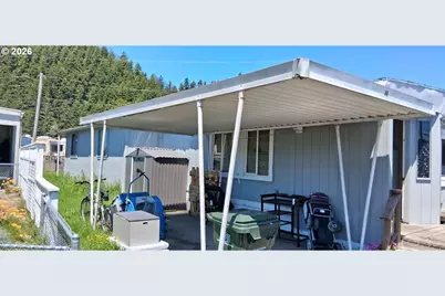 1413 Hawthorne Ave #49, Reedsport, OR 97467 - Photo 2