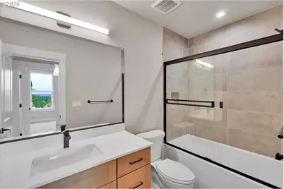 8819 SW 176th Ave, Beaverton, OR 97007 - Photo 18