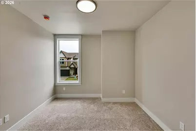 8819 SW 176th Ave, Beaverton, OR 97007 - Photo 12