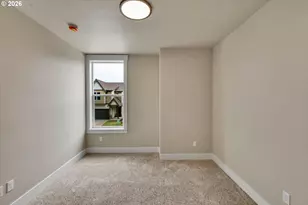 8819 SW 176th Ave, Beaverton, OR 97007 - Photo 12