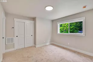 8819 SW 176th Ave, Beaverton, OR 97007 - Photo 32