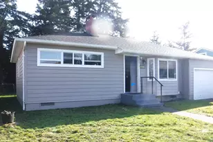 2075 Johnson St, North Bend, OR 97459 - Photo 2