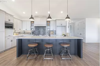 12655 NE Greenleaf Dr, Newberg, OR 97132 - Photo 8