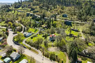 704 3rd Ave, Mosier, OR 97040 - Photo 44