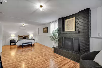 8325 SW Terwilliger Blvd, Portland, OR 97219 - Photo 26