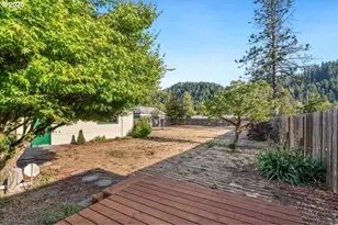 47578 School St, Oakridge, OR 97463 - Photo 16