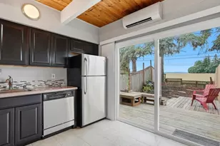 19645 NW Quail Hollow Dr, Portland, OR 97229 - Photo 4