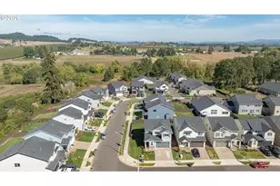2007 NW Wessex St, McMinnville, OR 97128 - Photo 4