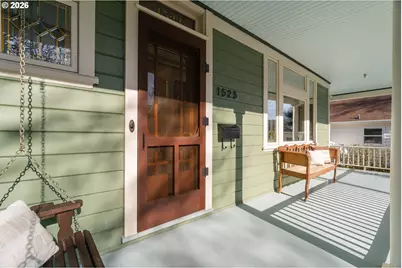 1523 SE Taylor St, Portland, OR 97214 - Photo 2