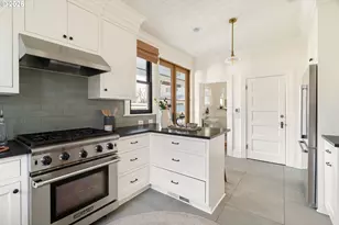 1523 SE Taylor St, Portland, OR 97214 - Photo 14