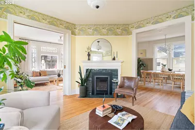 1523 SE Taylor St, Portland, OR 97214 - Photo 10