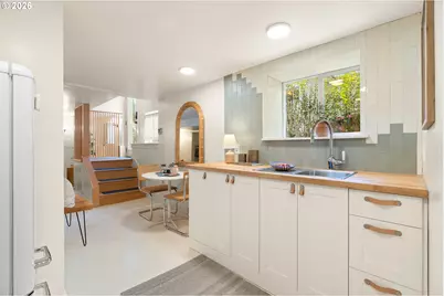 1523 SE Taylor St, Portland, OR 97214 - Photo 36