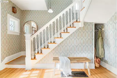 1523 SE Taylor St, Portland, OR 97214 - Photo 4