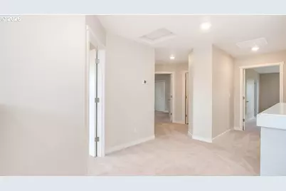9194 SE Azalea St, Happy Valley, OR 97086 - Photo 14