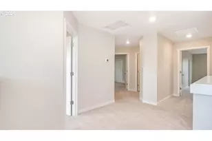 9194 SE Azalea St, Happy Valley, OR 97086 - Photo 14