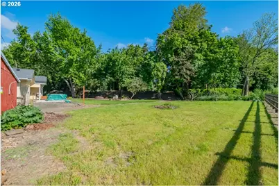 27536 Pearl St, Brownsville, OR 97327 - Photo 46