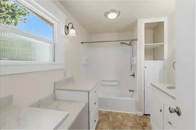 27536 Pearl St, Brownsville, OR 97327 - Photo 20