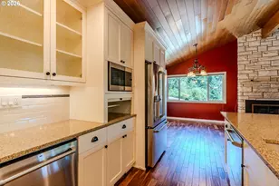 10731 SE Eastmont Dr, Damascus, OR 97089 - Photo 12
