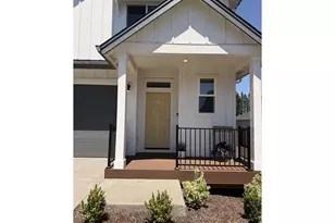 2631 Mt St Helens Ave, Salem, OR 97302 - Photo 2
