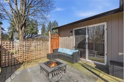 8911 NE Burton Rd, Vancouver, WA 98662 - Photo 28