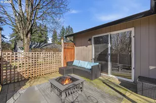 8911 NE Burton Rd, Vancouver, WA 98662 - Photo 28