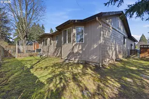 8911 NE Burton Rd, Vancouver, WA 98662 - Photo 30