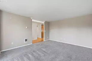 8911 NE Burton Rd, Vancouver, WA 98662 - Photo 8