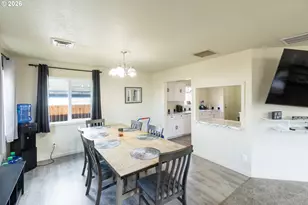 758 Pleasant Ct, The Dalles, OR 97058 - Photo 20