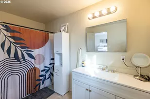 758 Pleasant Ct, The Dalles, OR 97058 - Photo 38