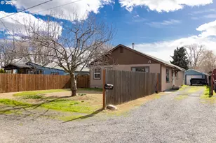 758 Pleasant Ct, The Dalles, OR 97058 - Photo 6