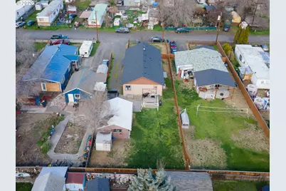 758 Pleasant Ct, The Dalles, OR 97058 - Photo 4