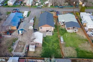 758 Pleasant Ct, The Dalles, OR 97058 - Photo 4