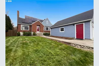 12136 SE Brie Ct, Clackamas, OR 97015 - Photo 1