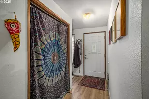 3113 Jackson St, Albany, OR 97322 - Photo 8