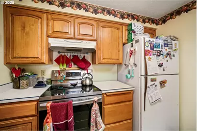 3113 Jackson St, Albany, OR 97322 - Photo 18