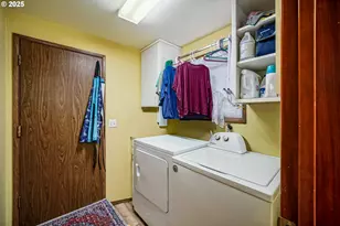 3113 Jackson St, Albany, OR 97322 - Photo 16