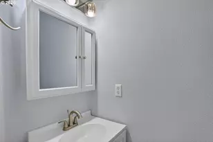 34484 Vail Ct, Saint Helens, OR 97051 - Photo 12