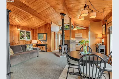 181 W Sitka St, Cannon Beach, OR 97110 - Photo 6