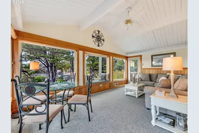 181 W Sitka St, Cannon Beach, OR 97110 - Photo 18