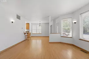 1002 Jq Adams St, Oregon City, OR 97045 - Photo 6