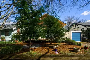 3214 NE 59th Ave, Portland, OR 97213 - Photo 2