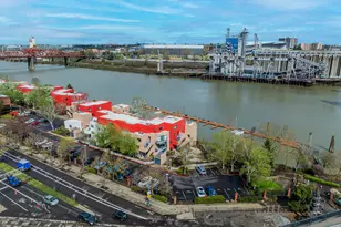 606 NW Naito Pkwy, Portland, OR 97209 - Photo 28