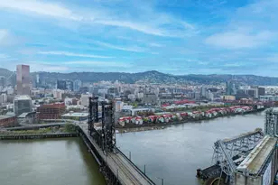 606 NW Naito Pkwy, Portland, OR 97209 - Photo 38